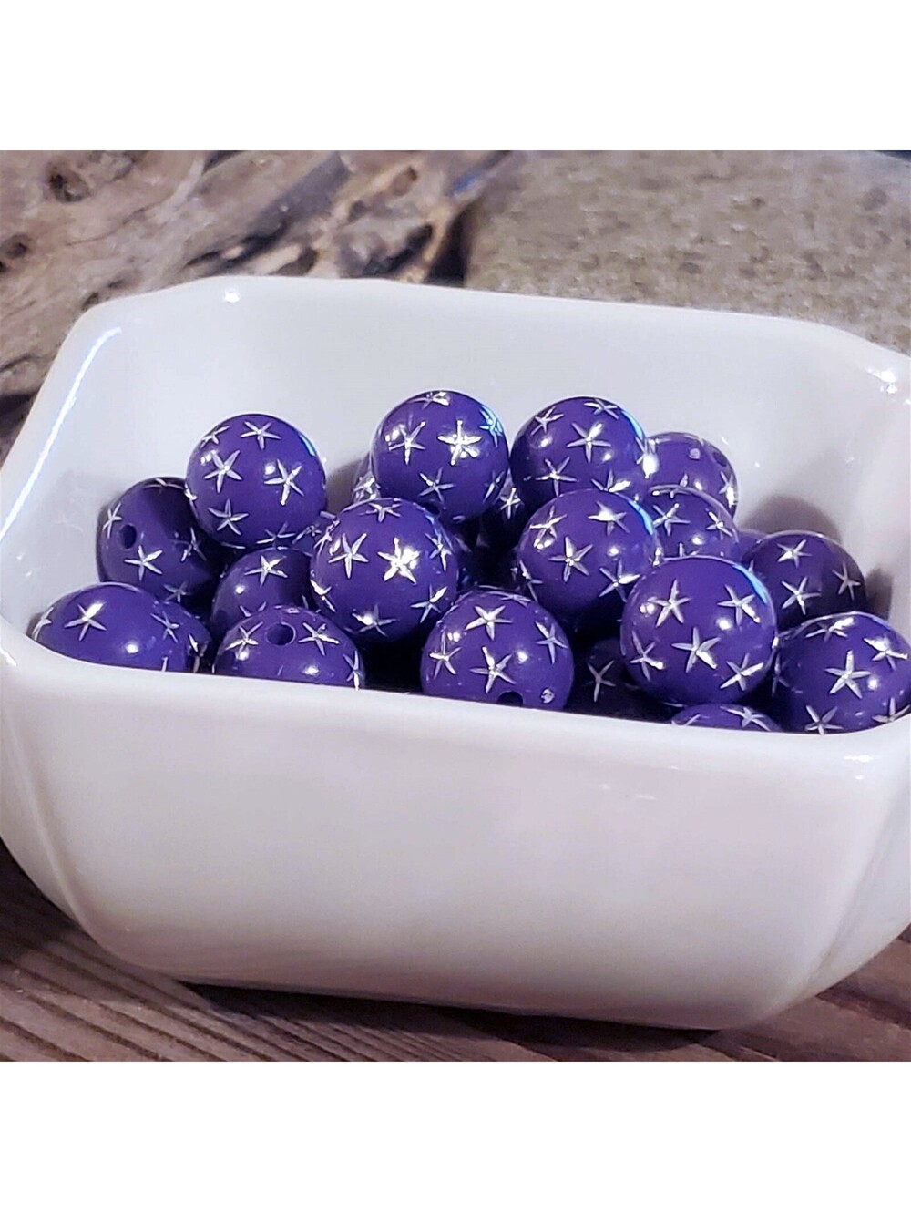 Vintage Retro Purple Silver Stars 12mm Round Acrylic Shabby Chic Beads 10 pcs - Picture 2 of 7